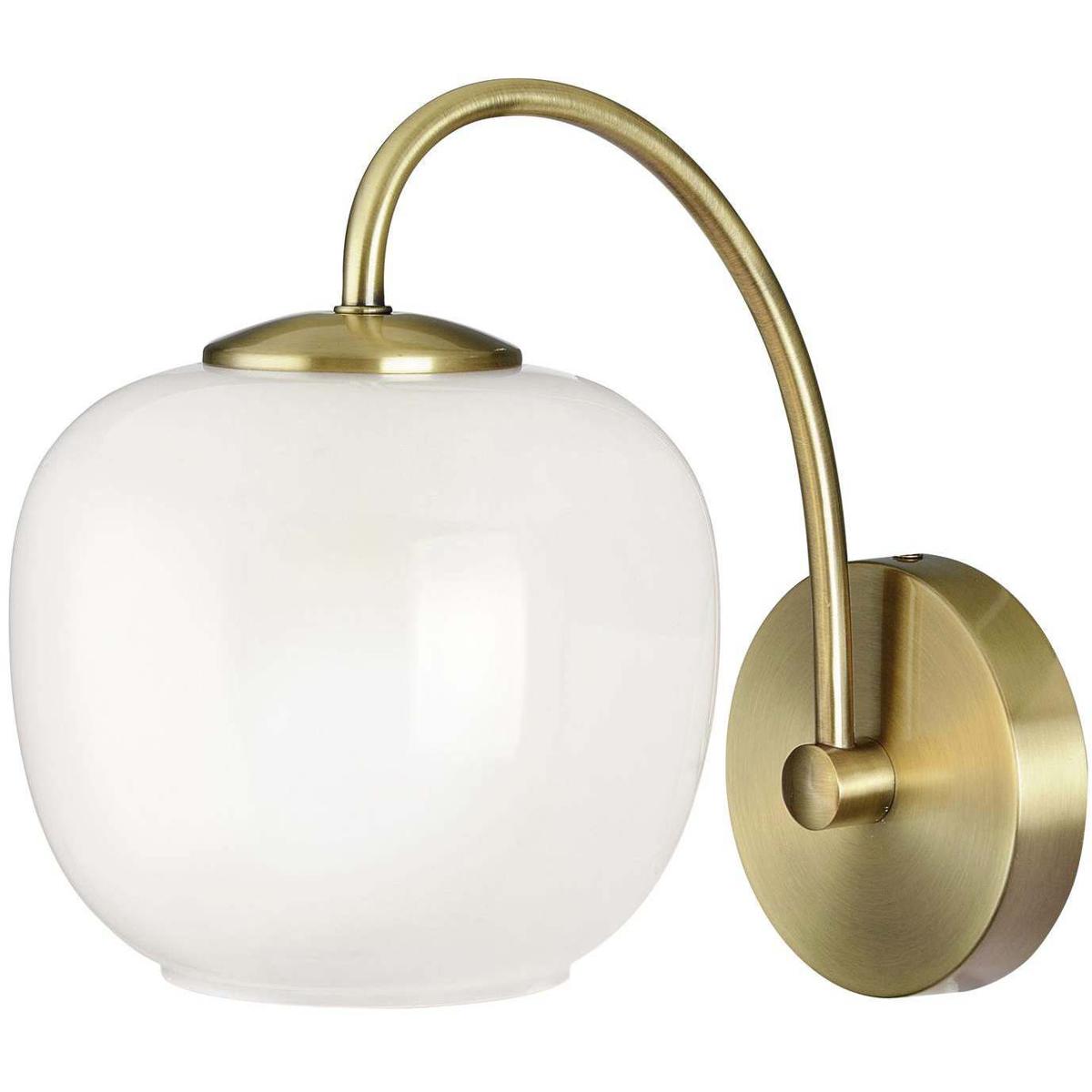 Adesso 10.5 Magnolia Wall Lamp - Antique-Like Brass