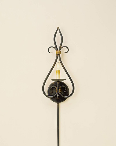 Icon 1 Light Wall Sconces in Old Iron/Old Brass 5516