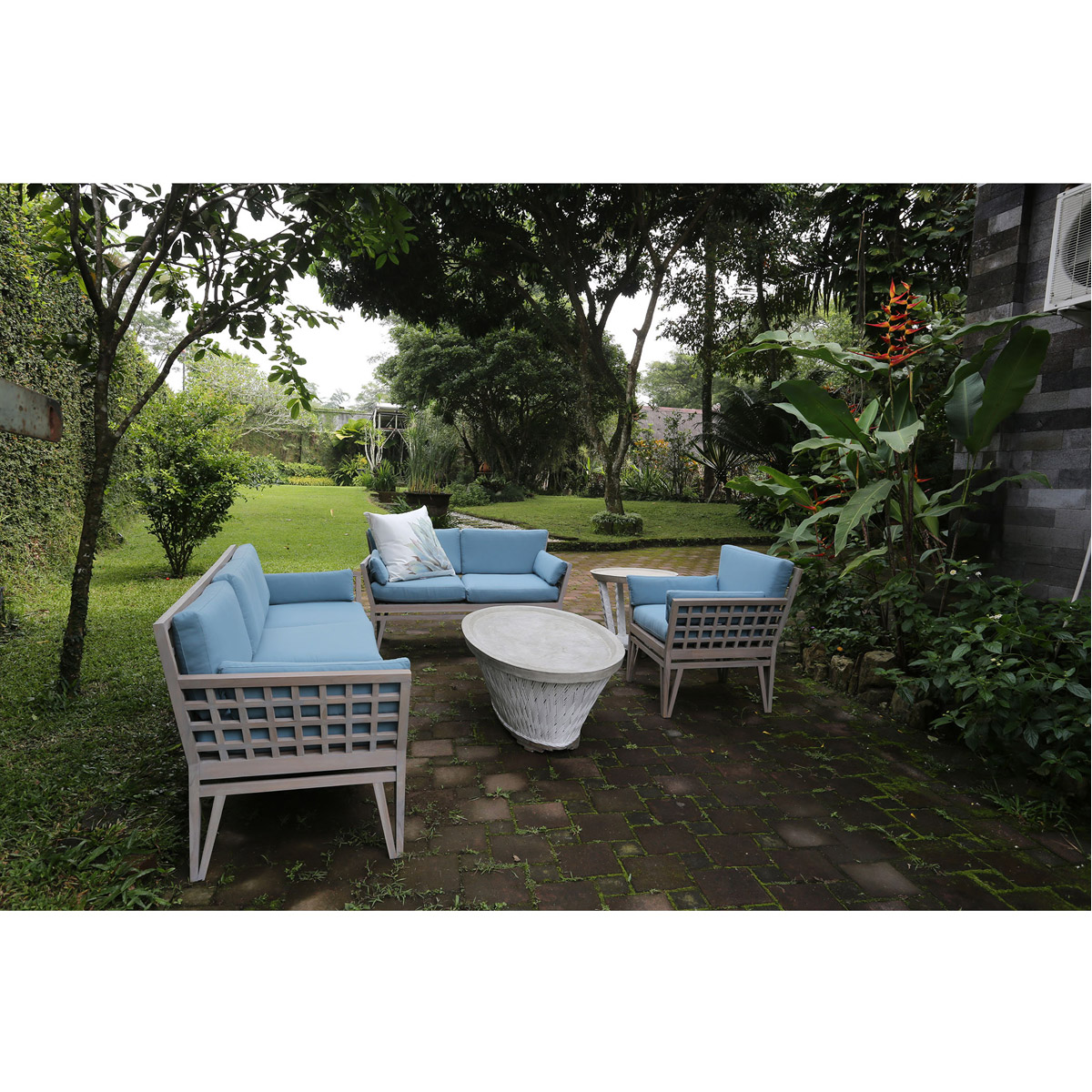 guildmaster 7118004 cape town 48 x 28 inch wicker white outdoor